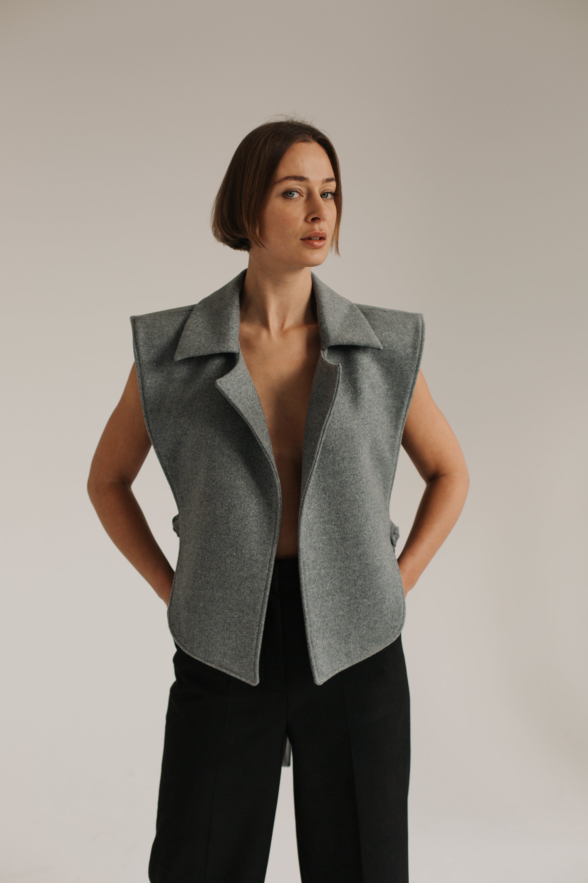 VEST NEO