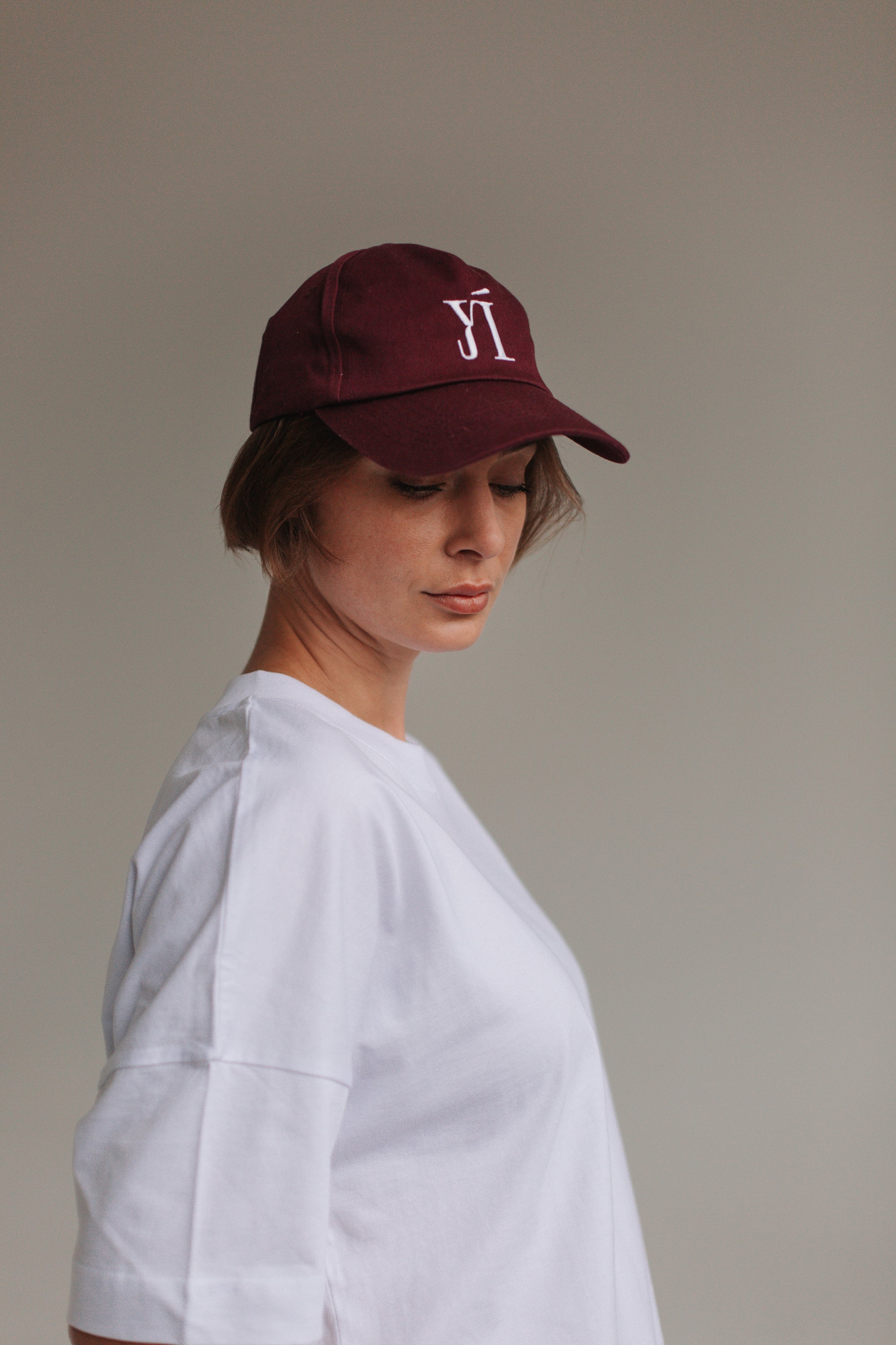 YÍ CAP